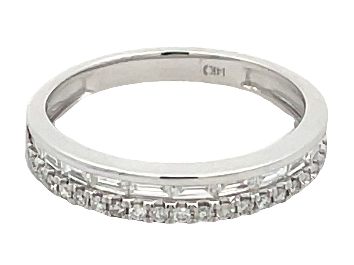 DIAMOND BAGUETTES & ROUNDS 3.6MM RING