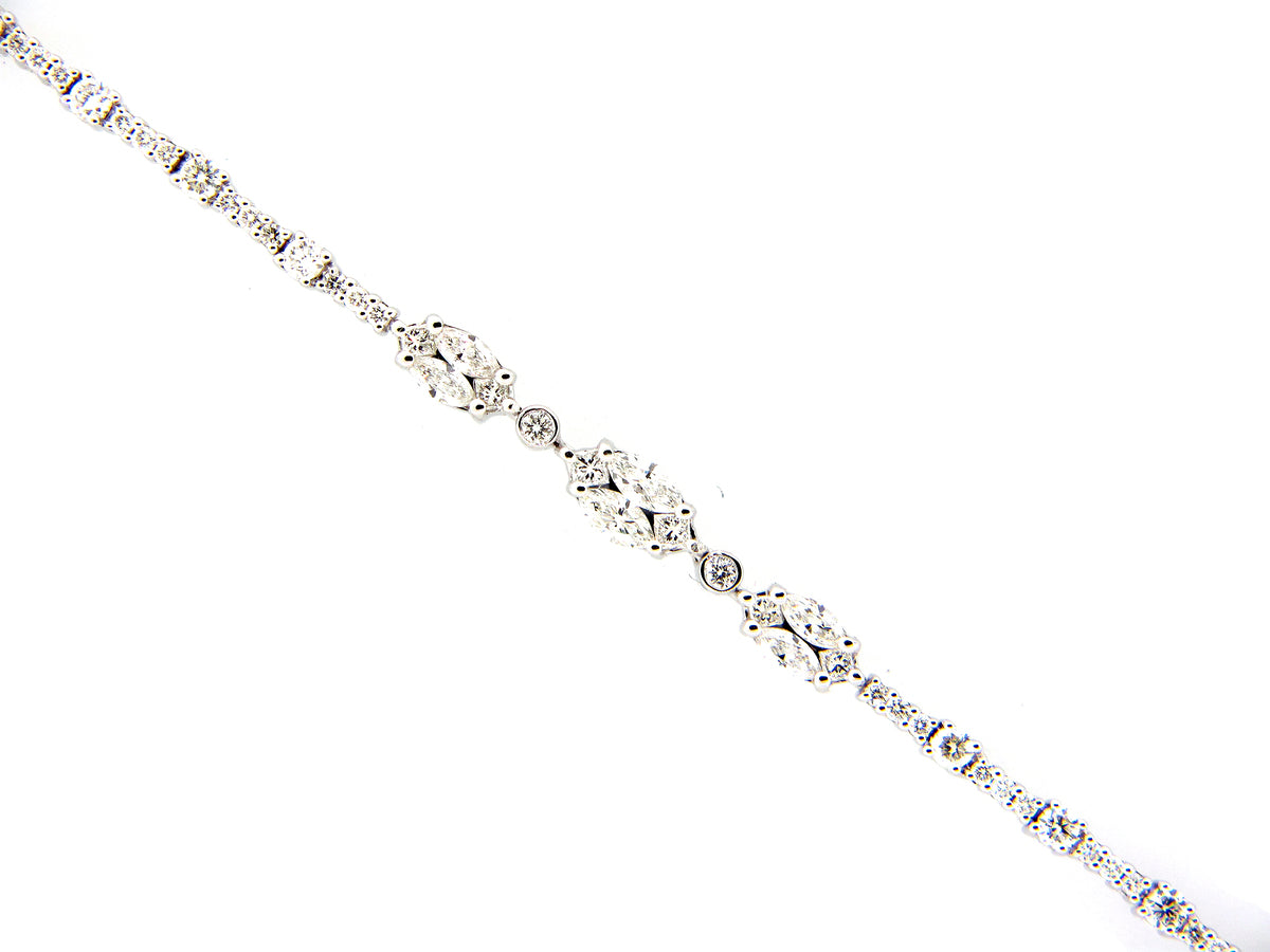 DIAMOND BRACELET, 18KW (N)
