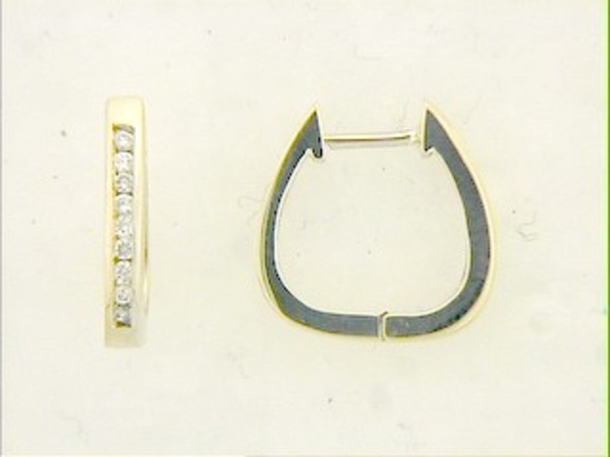 DIAMOND EARRING