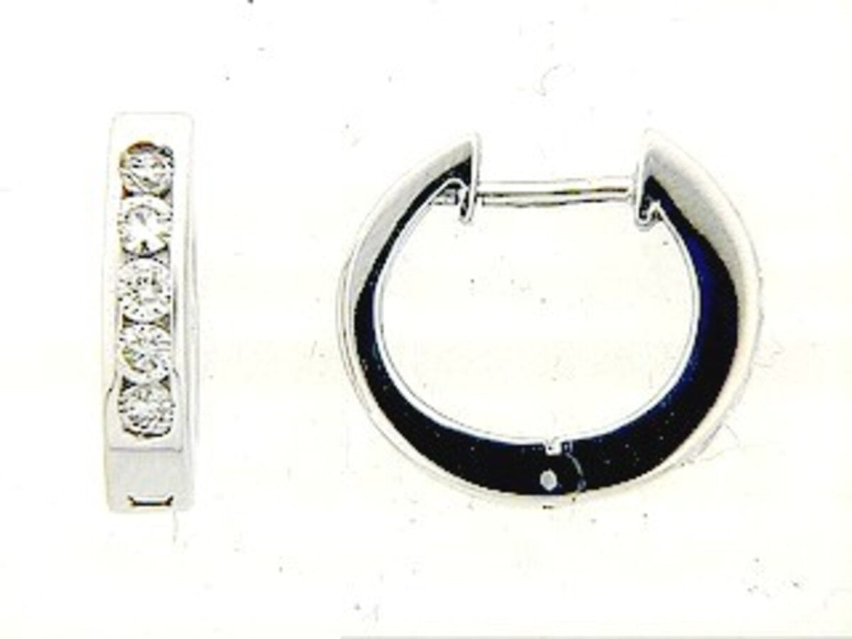 DIAMOND EARRING