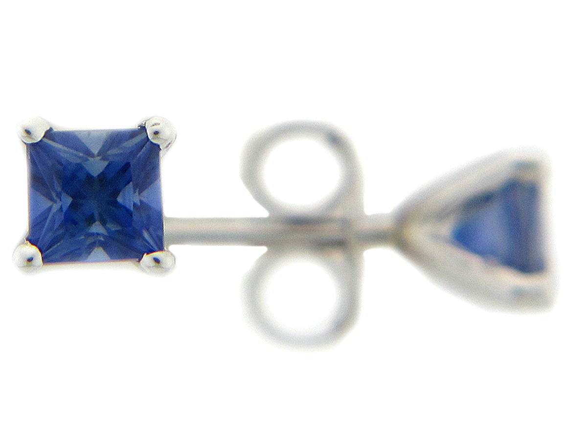 SAPPHIRE STUD EARRING