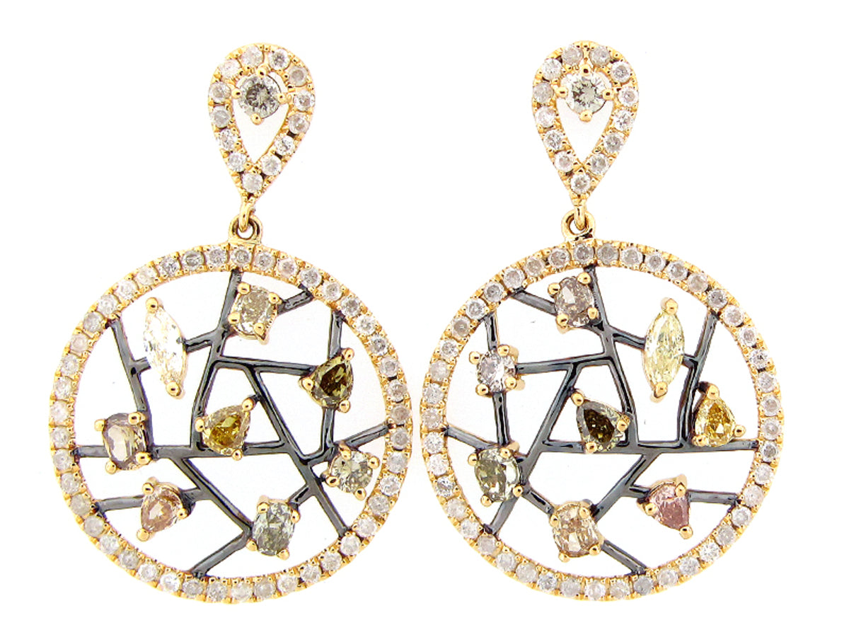 FANCY COLOR DIAMOND EARRING, 18KY (N)