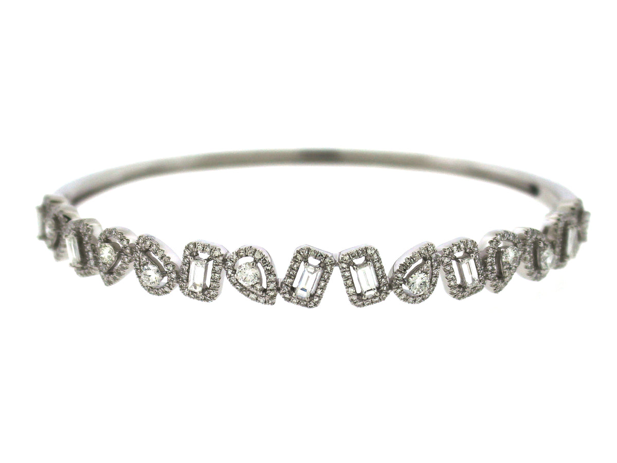 DIAMOND PIVOTING BANGLE