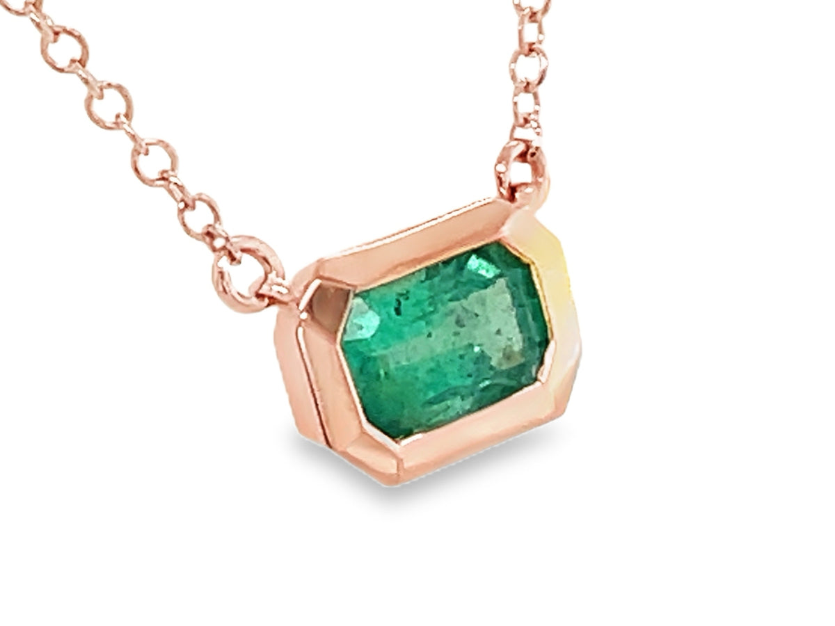 EMERALD CUT EMERALD BEZEL PENDANT NECKLACE, 18"/17"/16", 14KR (O)