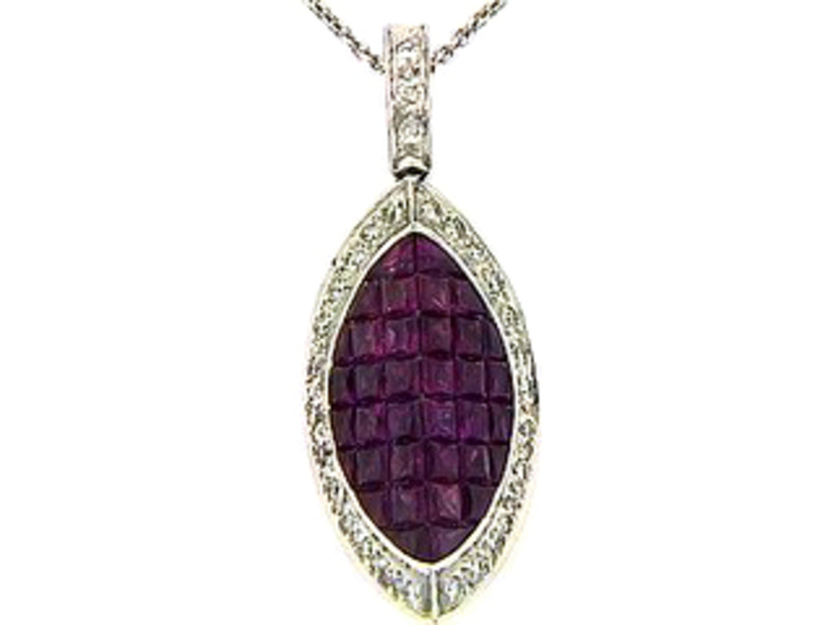 RUBY & DIAMOND PENDANT, 18KW (H), C=3.46
