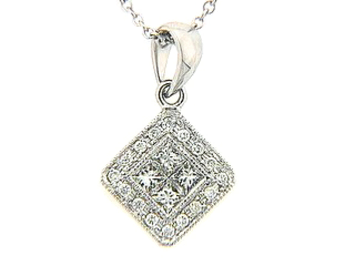 DIAMOND PENDANT