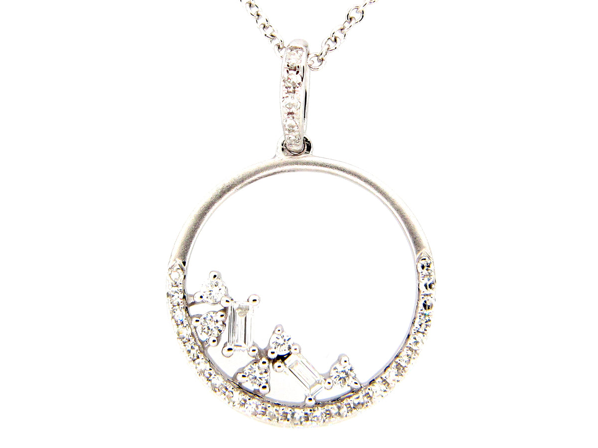 DIAMOND BAGUETTE CLUSTER CIRCLE PENDANT