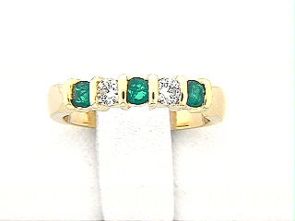 EM & DI RING