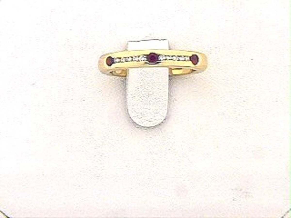 RUBY & DIAMOND RING