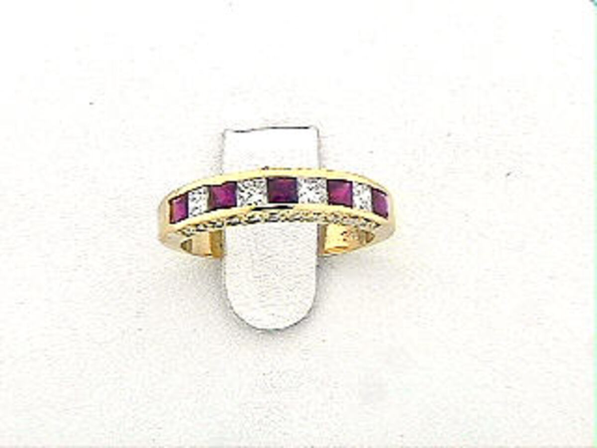 RU & DI RING