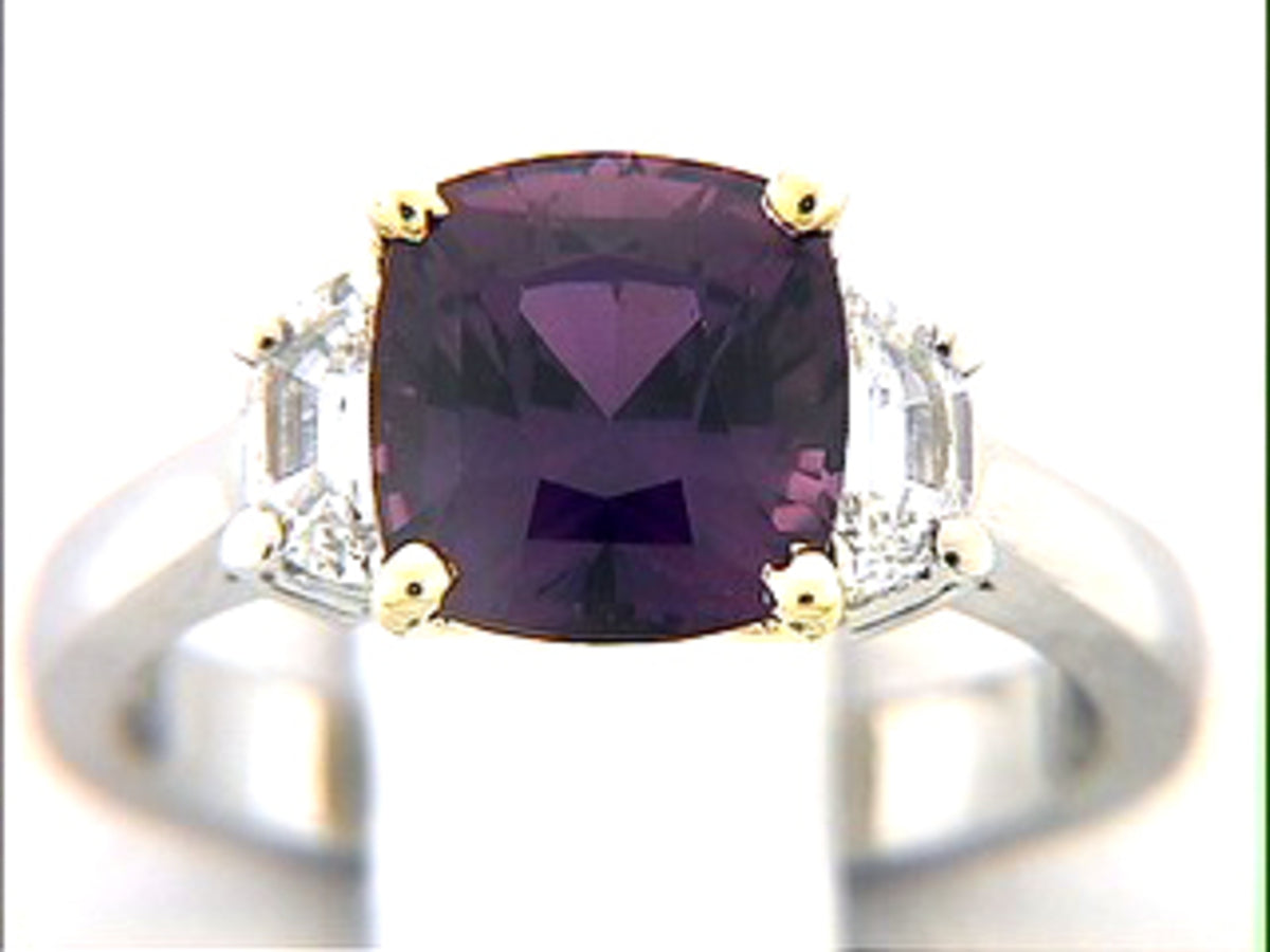 FANCY COLOR SAPPHIRE & DIAMOND RING, PLAT/18K (E), CENTER=3.97