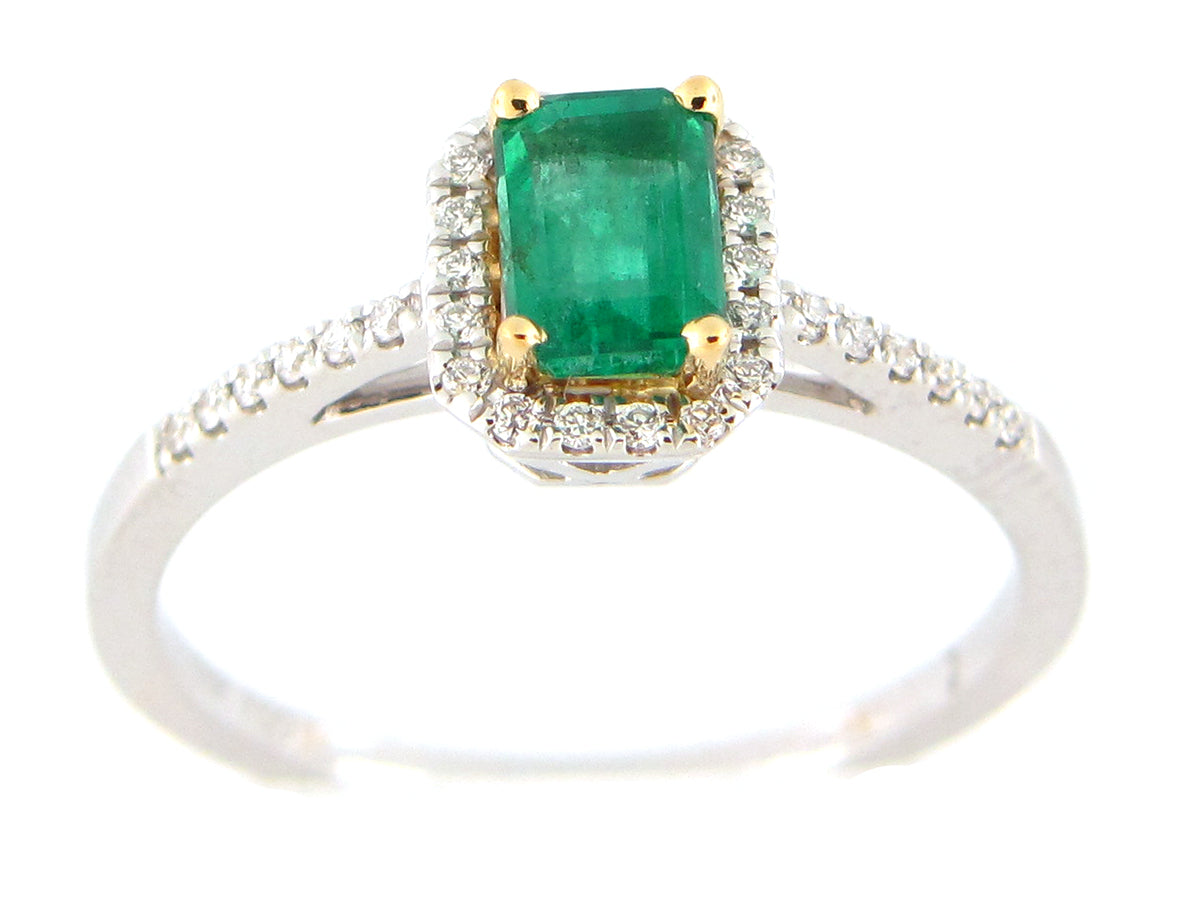 EMERALD CUT EMERALD & DIAMOND HALO RING, 18KWY (O)