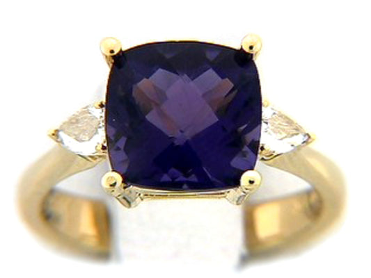 AMETHYST & DIAMOND RING, 18KW (E)