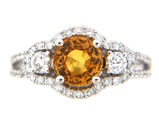 YELLOW SAPPHIRE & DIAMOND RING, 18KW (E), C=1.82