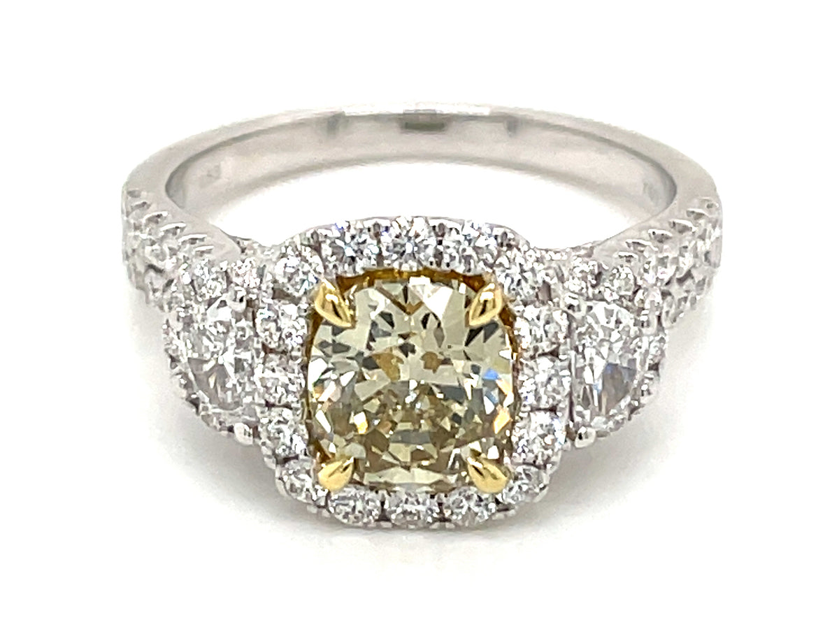 NATURAL YELLOW DIAMOND RING