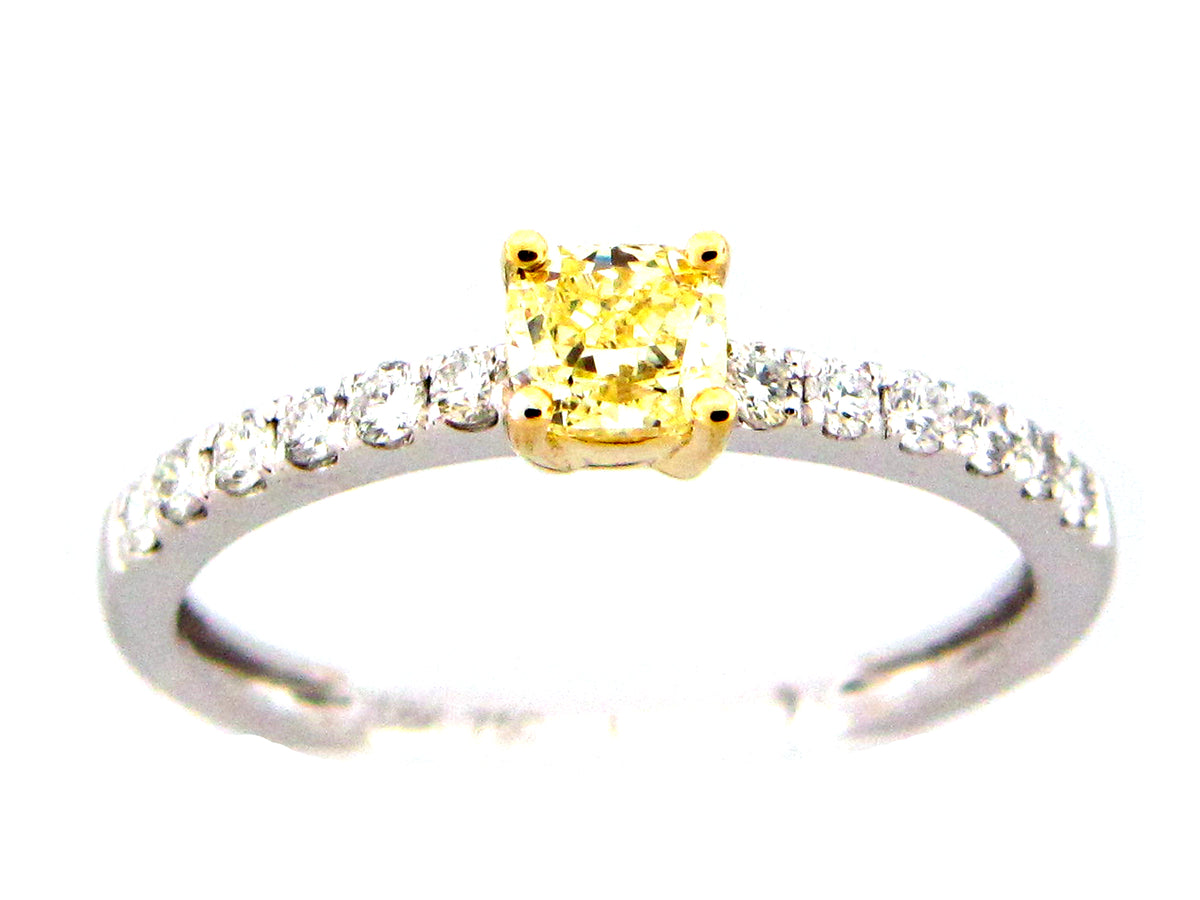 NATURAL FANCY YELLOW & WHITE DIAMOND RING, 18KWY (N)