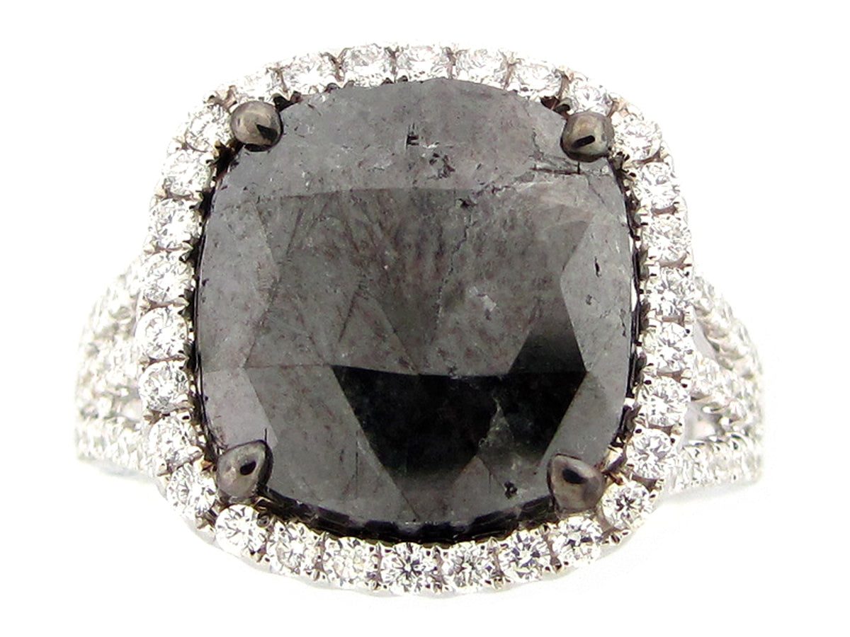 ROSE ROUGH CUT BLACK & WHITE DIAMOND RING, 18KW (R) CENTER=5.23