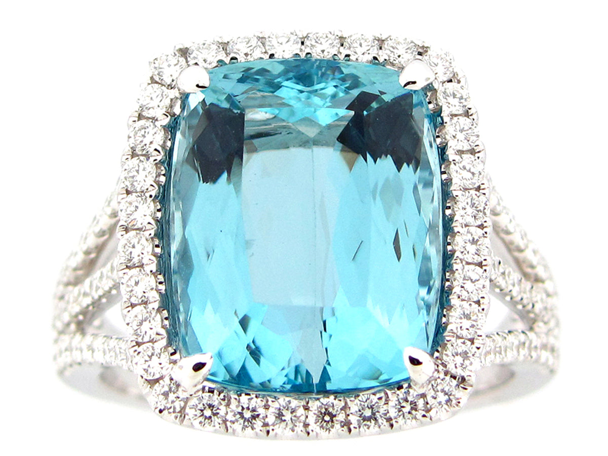AQUAMARINE & DIAMOND RING, 18KW (H)