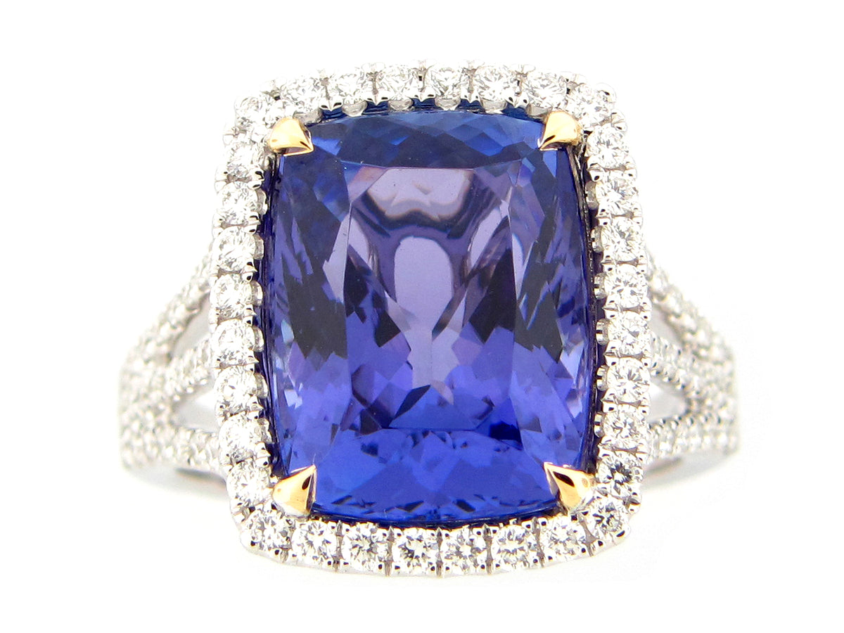 TANZANITE & DIAMOND RING, 18KW (H)