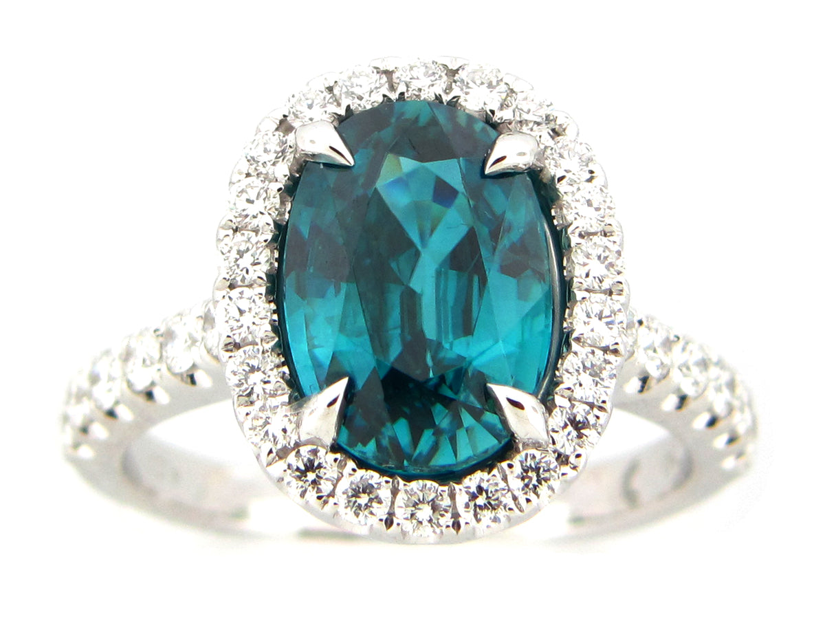 BLUE ZIRCON & DIAMOND RING, 18KW (H)