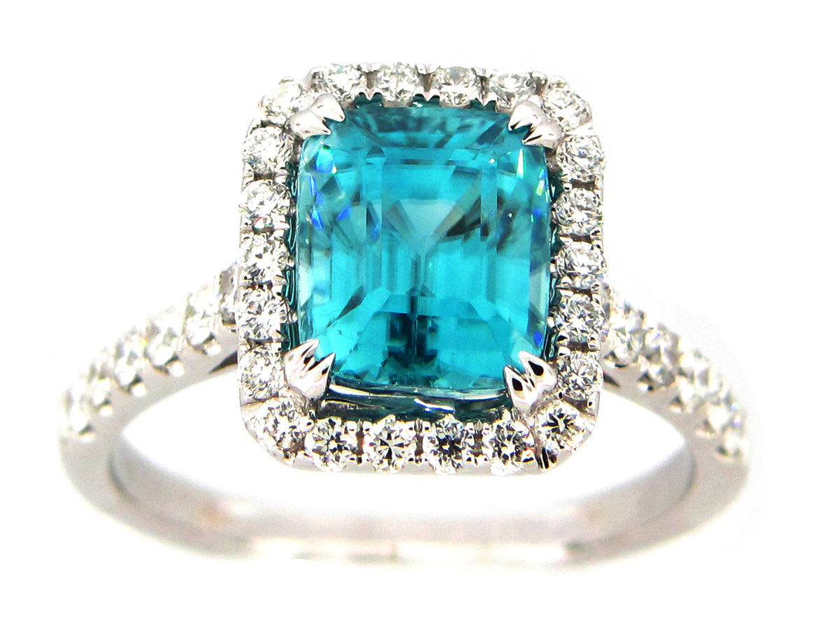 BLUE ZIRCON & DIAMOND RING, 18KW (H)