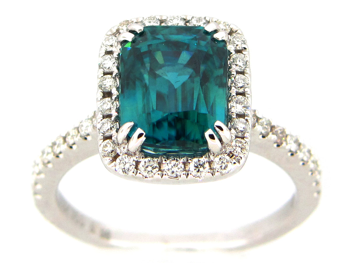 BLUE ZIRCON & DIAMOND RING, 18KW (H)
