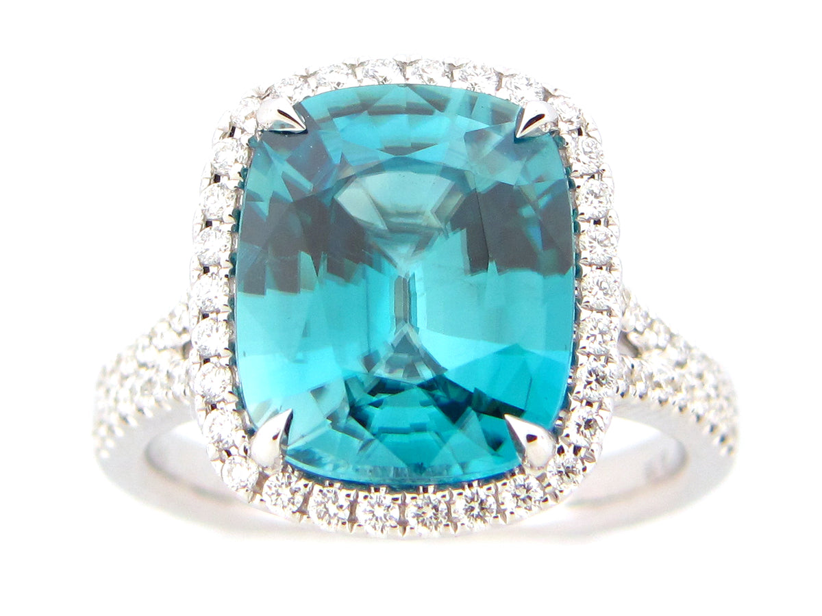 BLUE ZIRCON & DIAMOND RING, 18KW (H)