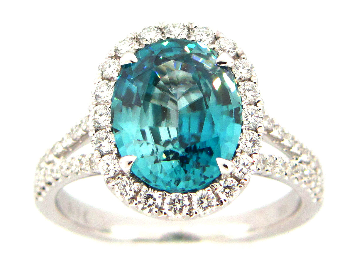 BLUE ZIRCON & DIAMOND RING, 18KW (H)