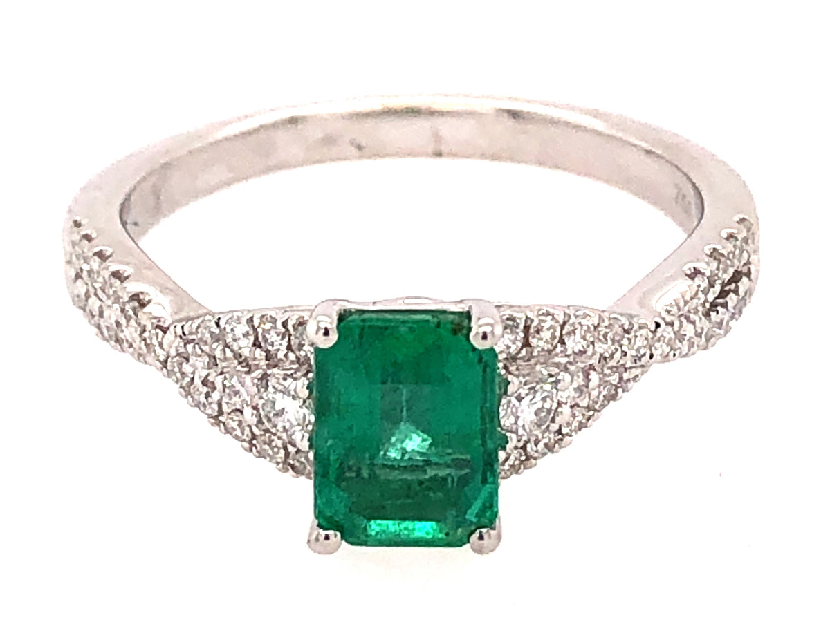 EMERALD & DIAMOND RING, 18KW (O)