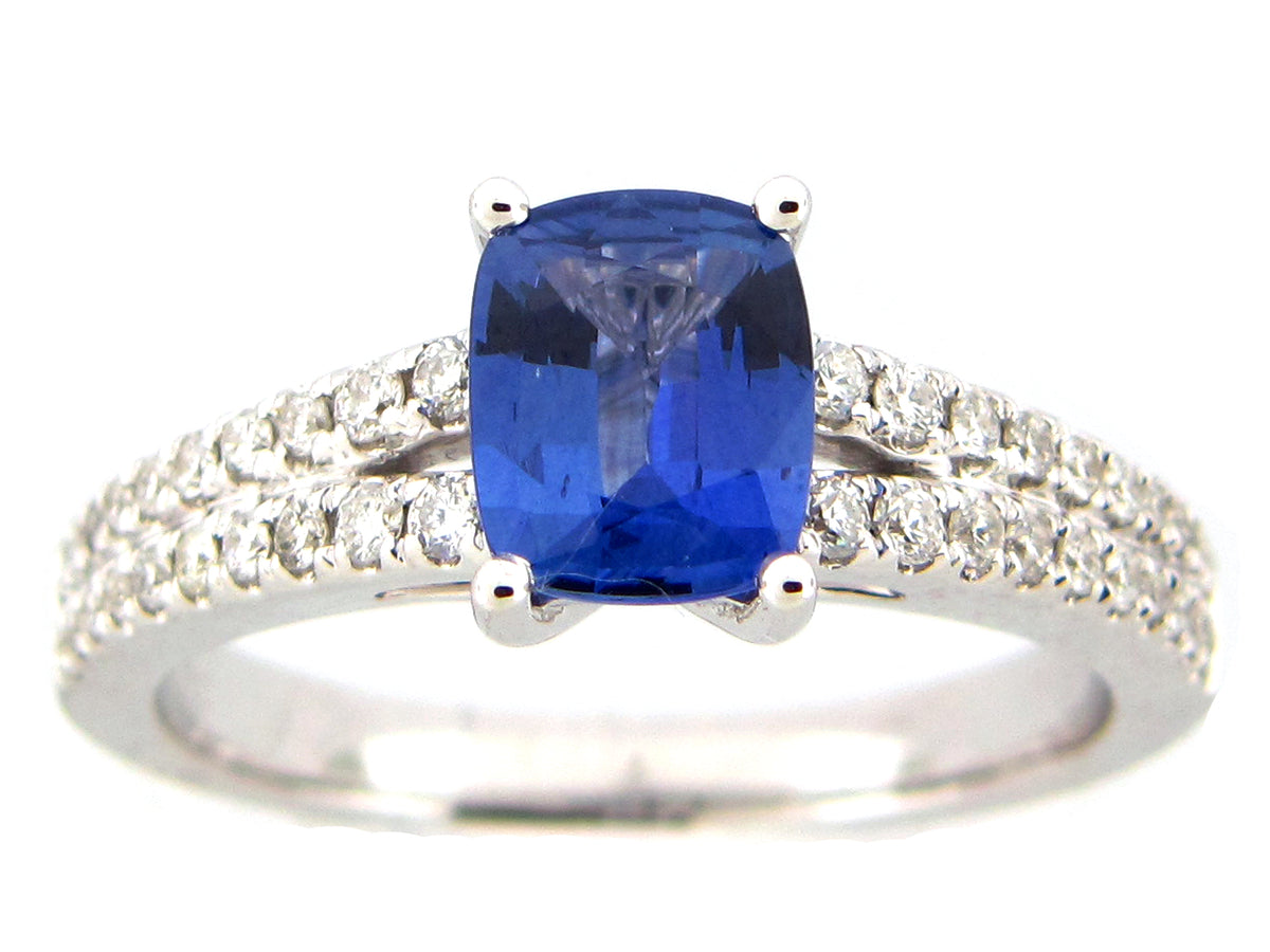SAPPHIRE & DIAMOND RING, 18KW (H)