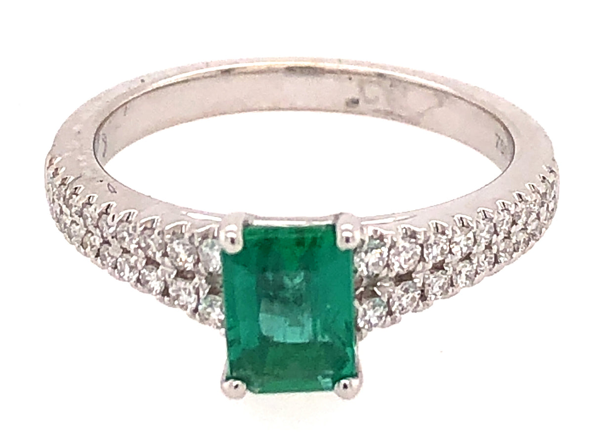 EMERALD & DIAMOND RING, 18KW (O)