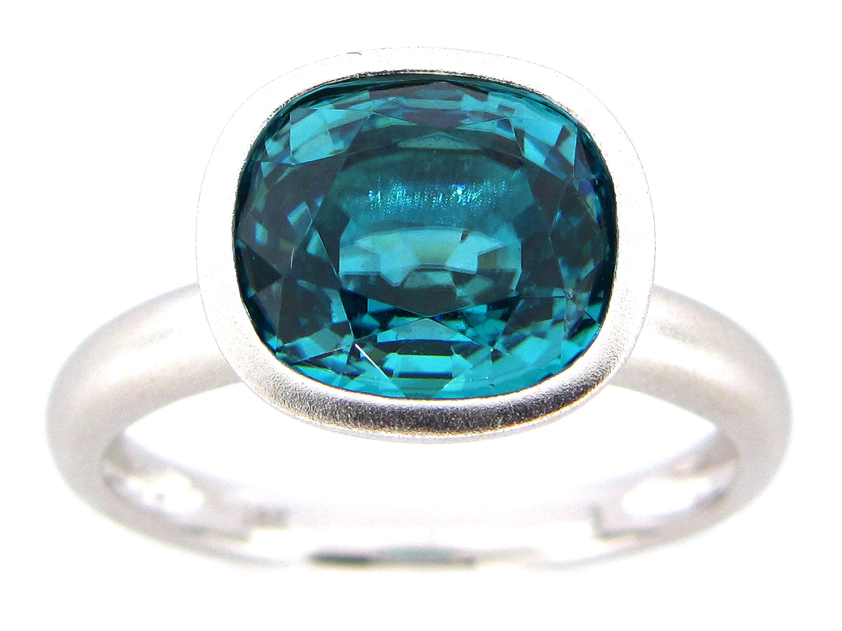 BLUE ZIRCON RING, 18KW (H)