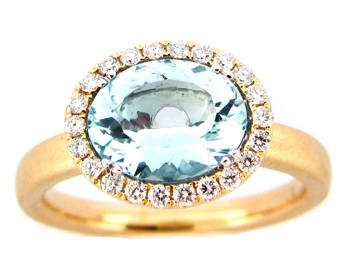 AQUAMARINE & DIAMOND RING, 14KWY (H)
