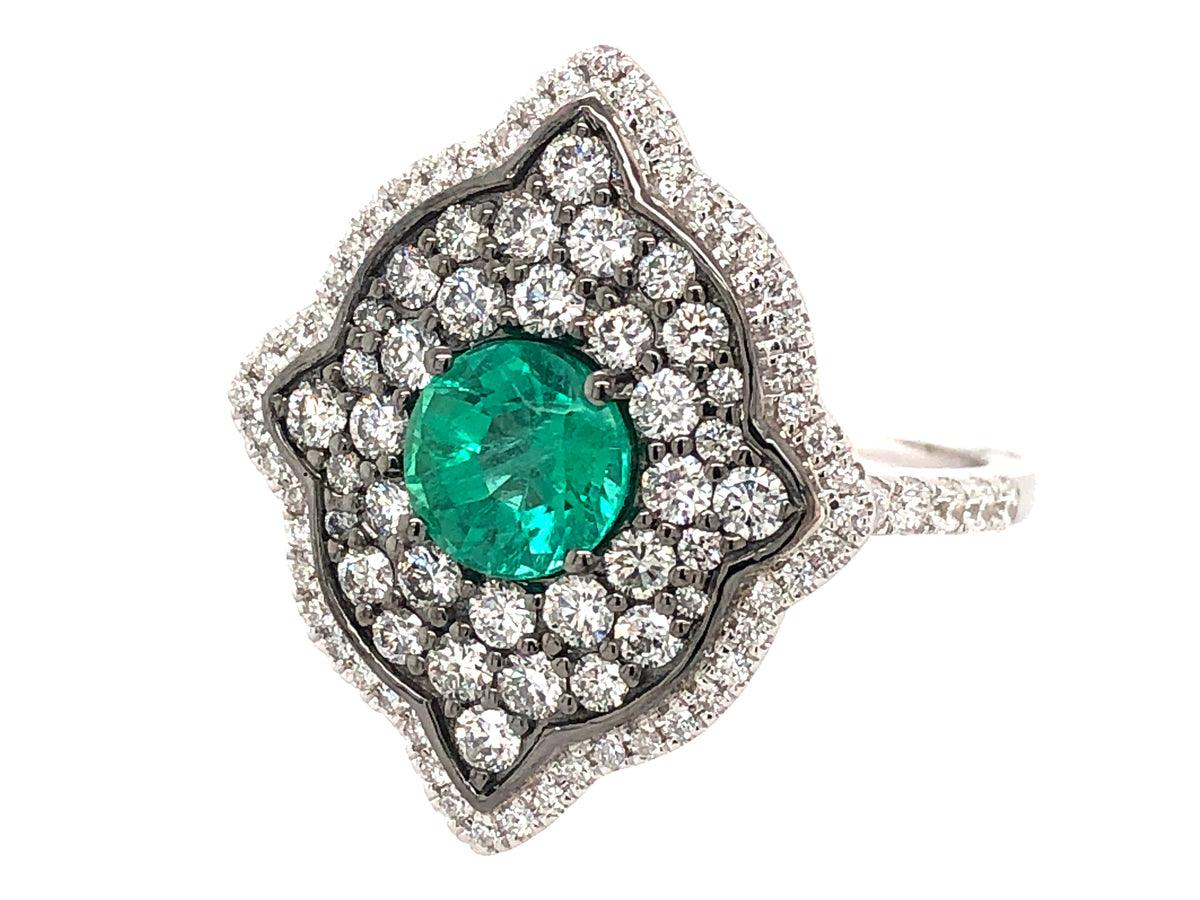 EMERALD & DIAMOND RING, 18KW (O)