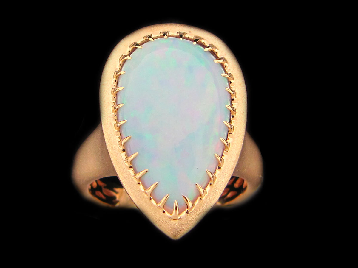OPAL & DIAMOND RING, 18KY (O)