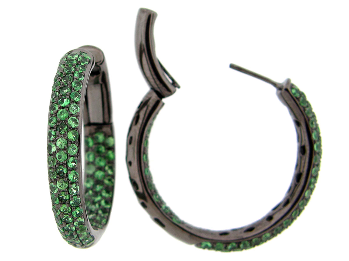TSAVORITE EARRING, BLACK FINISH, SILVER (N)