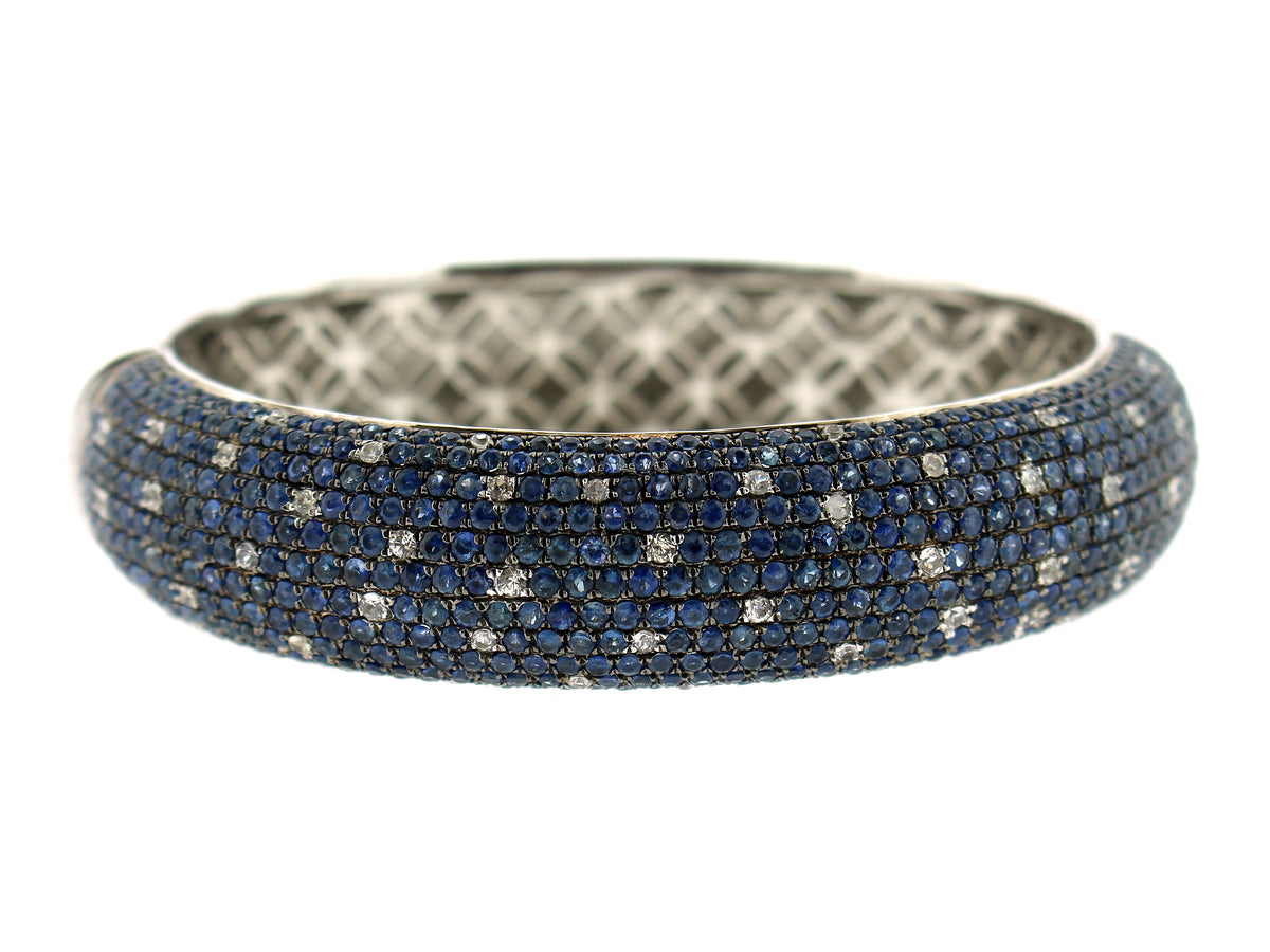 BLUE & WHITE SAPPHIRE BANGLE, SILVER (H)