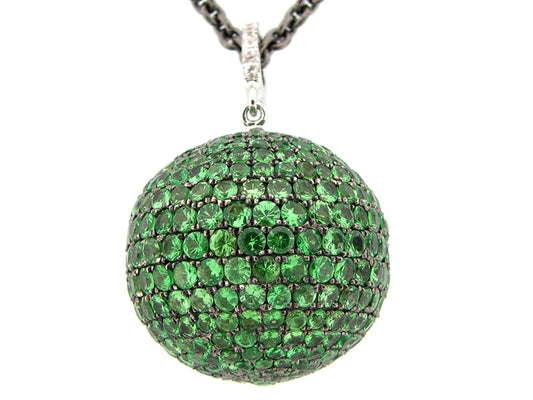 20MM, WHITE SAPPHIRE & TSAVORITE BALL PENDANT, 24" CHAIN, BLACK FINISH,  SILVER (H)