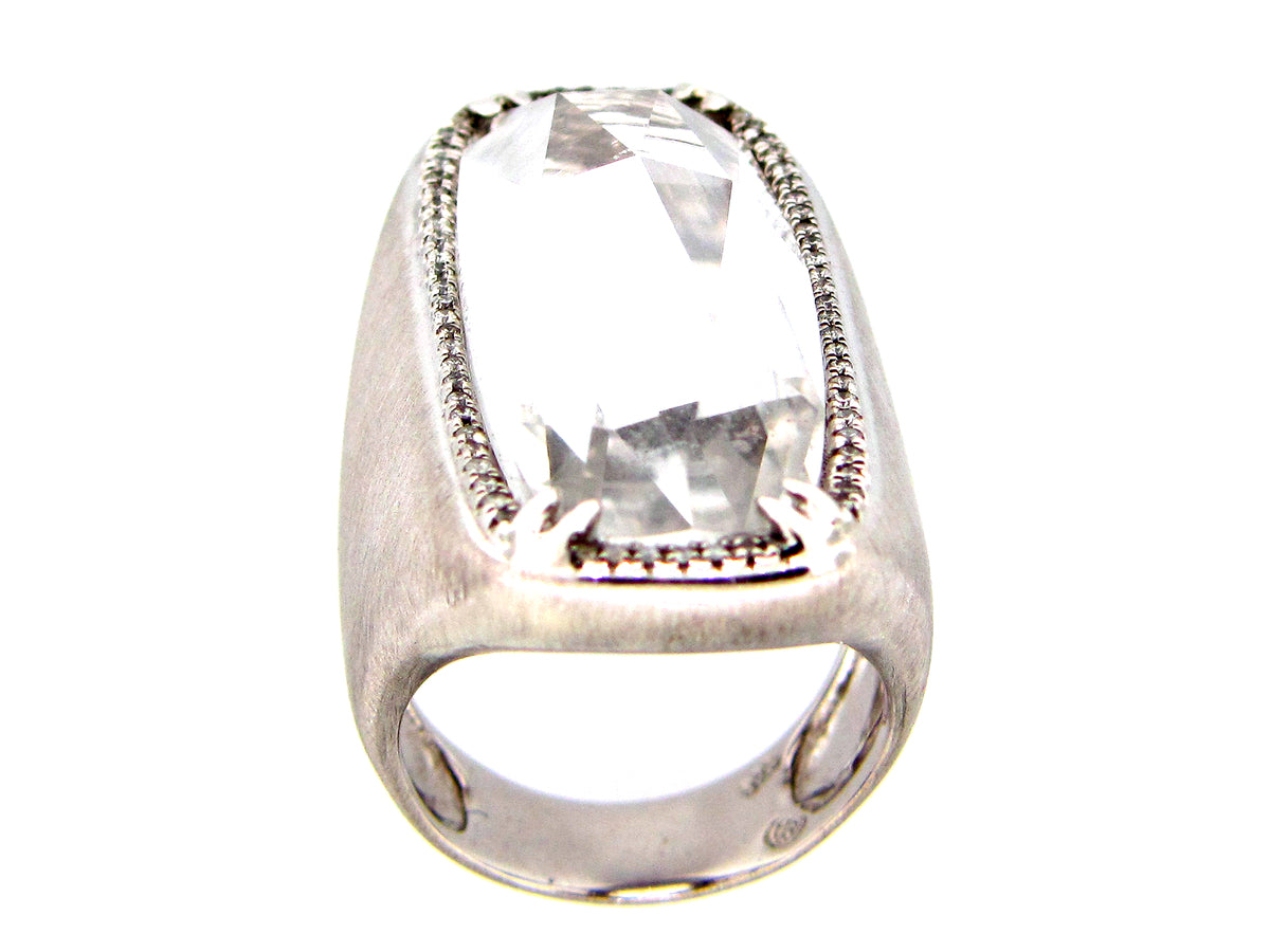 WHITE QUARTZ & DIAMOND RING, SILVER (H/N)