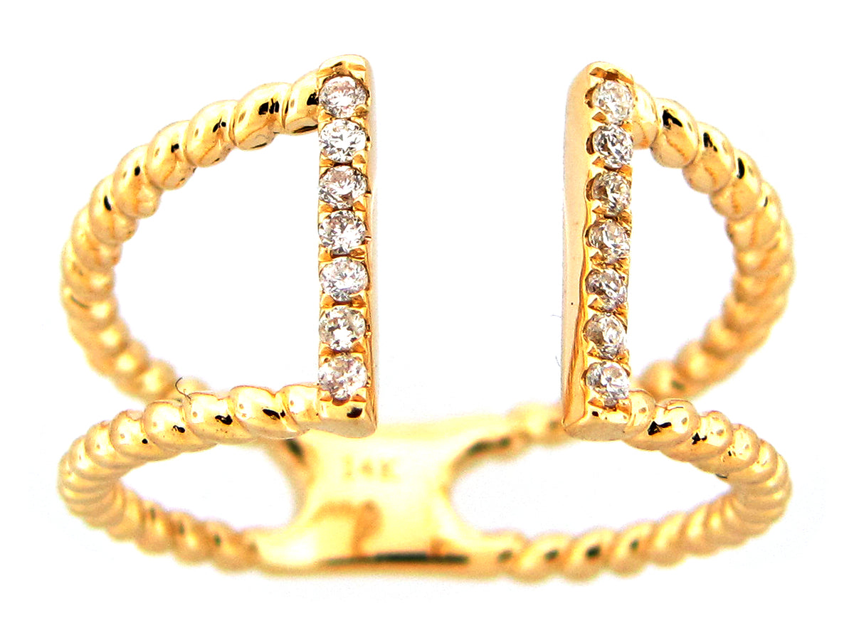 DIAMOND RING