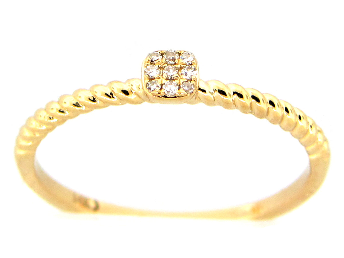 DIAMOND RING