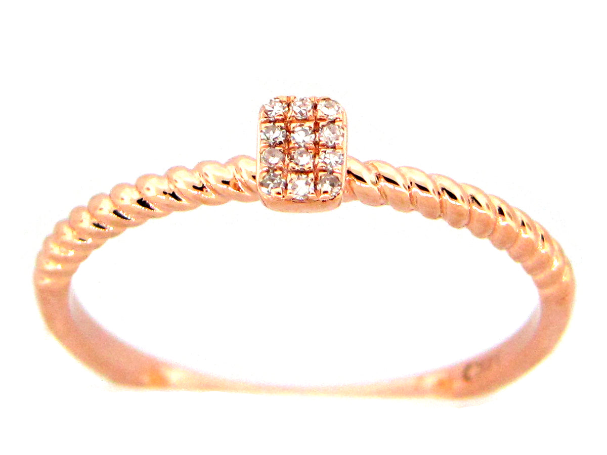 DIAMOND RING