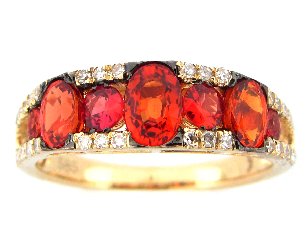 ORANGE SAPPHIRE & DIAMOND RING, 14KY (U/N)
