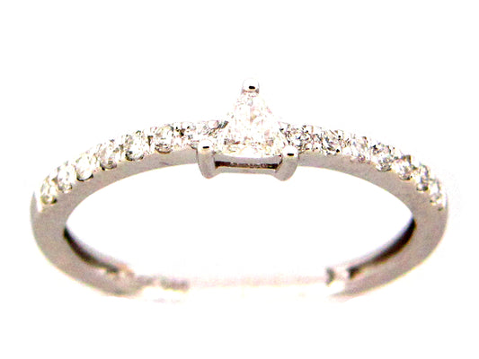 DIAMOND TRIANGLE RING, 14KW (N)