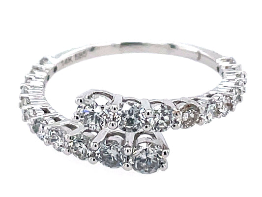 DIAMOND OPEN BYPASS TAPERED RING