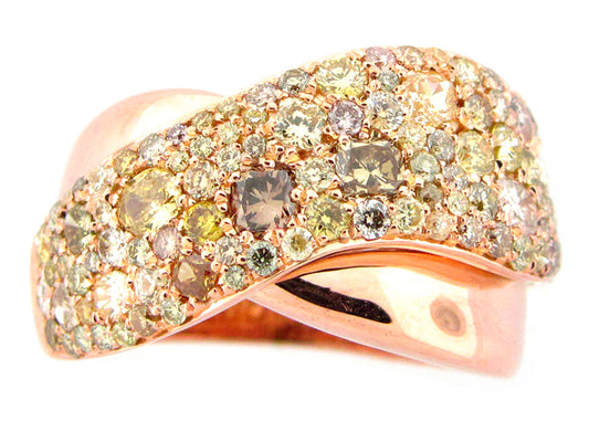 FANCY COLOR DIAMOND RING