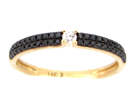 BLACK & WHITE DIAMOND RING