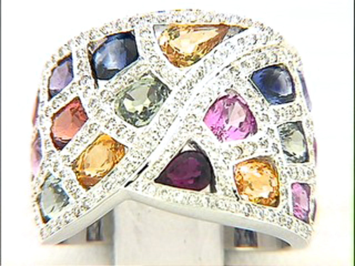 RAINBOW SAPPHIRE & DIAMOND RING, 18KW (H/U), C=6.05