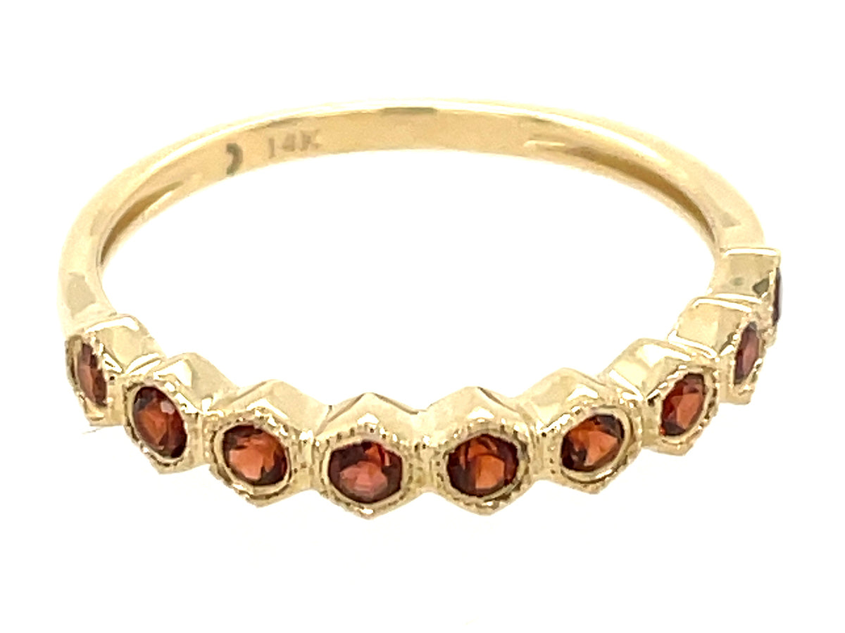 GARNET HONEYCOMB RING