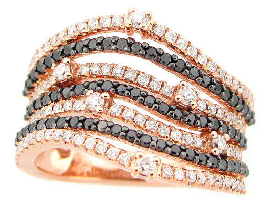 BLACK & WHITE DIAMOND RING, 18KR (R/H)